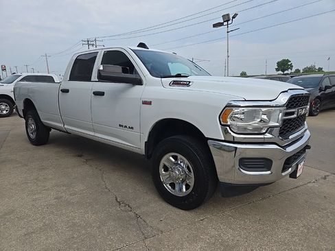 Used 2022 RAM 2500 Tradesman AWD/4WD image 15