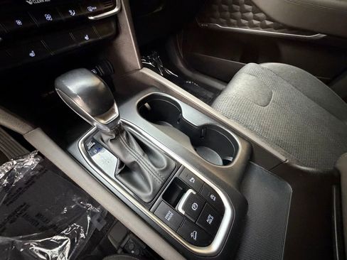 Used 2019 Hyundai Santa Fe SEL image 17