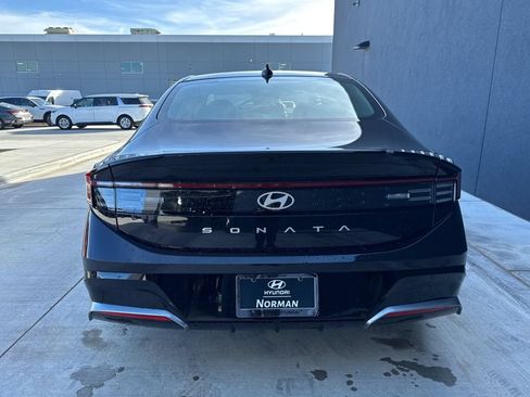 New 2026 Hyundai Sonata SEL FWD image 22