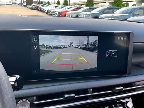 Certified 2025 Hyundai Santa Cruz SE image 25