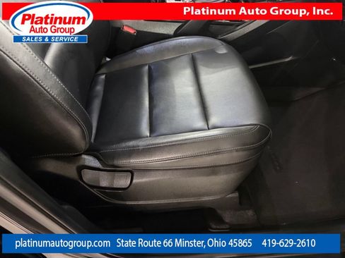 Used 2022 Kia Telluride S AWD/4WD image 45