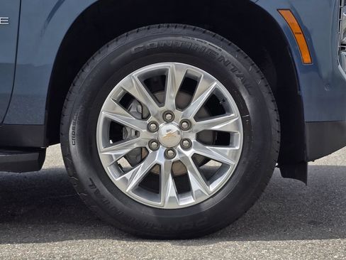 Certified 2025 Chevrolet Tahoe Premier AWD/4WD image 13