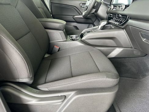 New 2025 GMC Canyon Elevation w/ Convenience Package image 34