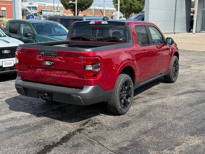 New 2025 Ford Maverick Lariat w/ Black Appearance Package
