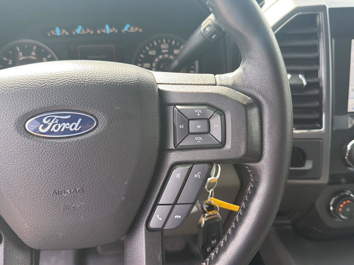 Used 2020 Ford F150 XLT w/ Equipment Group 302A Luxury RWD image 24