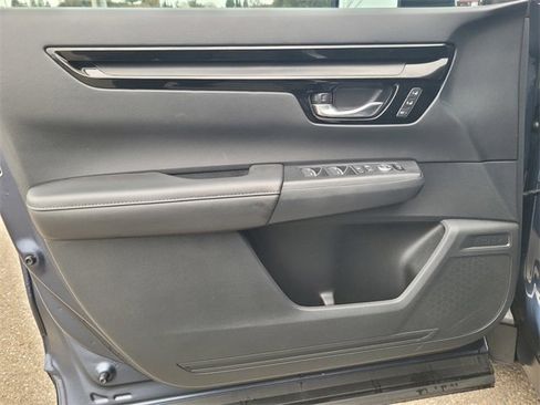 Certified 2025 Honda CR-V EX-L image 18