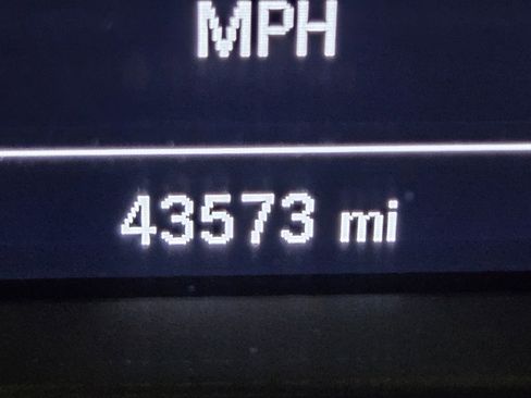 Certified 2023 Chevrolet Traverse LS w/ Safety Package image 19