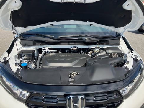 New 2026 Honda Odyssey Touring image 16