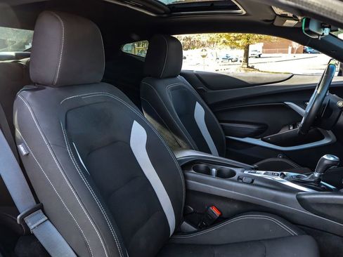 Used 2023 Chevrolet Camaro SS image 29