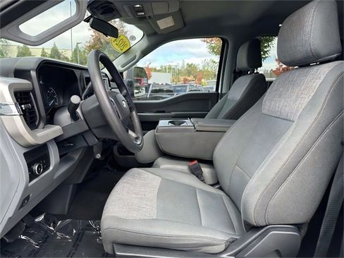 Used 2024 Ford F250 XLT w/ Snow Plow Prep Package image 20