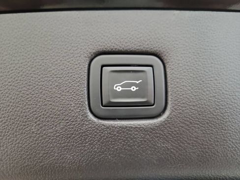 Certified 2021 Chevrolet Blazer LT w/ Redline Edition AWD/4WD image 24
