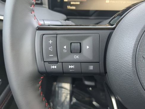 New 2026 Nissan Kicks SR w/ SR Premium Package FWD image 24