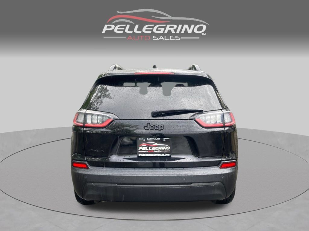 Used 2023 Jeep Cherokee Altitude Lux w/ Elite Group AWD/4WD image 6