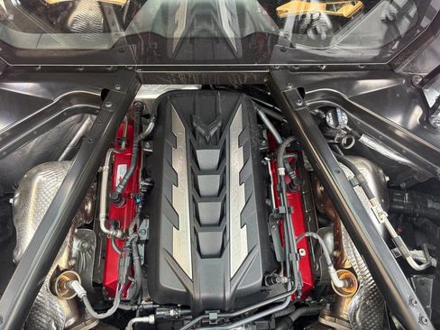 Used 2024 Chevrolet Corvette Stingray Preferred Cpe w/ Z51 Performance Package RWD image 21