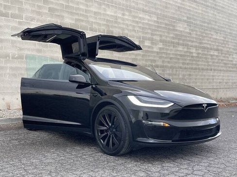 Used 2022 Tesla Model X Plaid AWD/4WD image 4