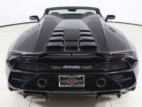 Used 2023 Lamborghini Huracan EVO image 87