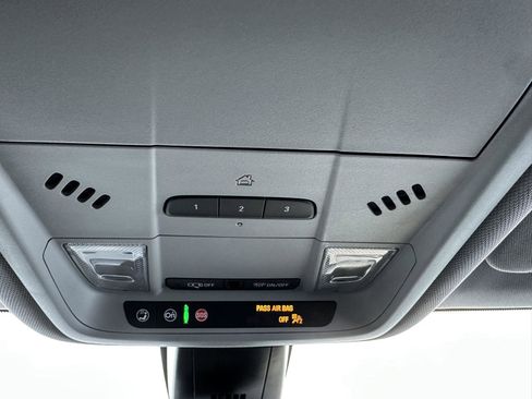 Used 2023 Chevrolet Blazer LT w/ Convenience Package image 40