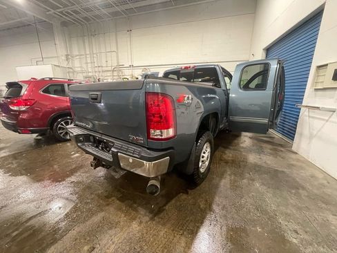 Used 2013 GMC Sierra 2500 SLE w/ Convenience Package image 8