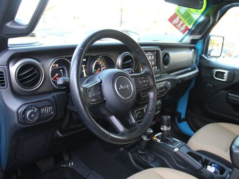Used 2021 Jeep Wrangler Sport S image 17