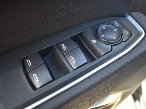 New 2025 Chevrolet Silverado 1500 LT image 21