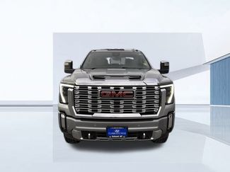 Used 2024 GMC Sierra 3500 Denali w/ Denali Reserve Package video 2