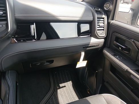 New 2026 RAM 3500 Limited AWD/4WD image 46