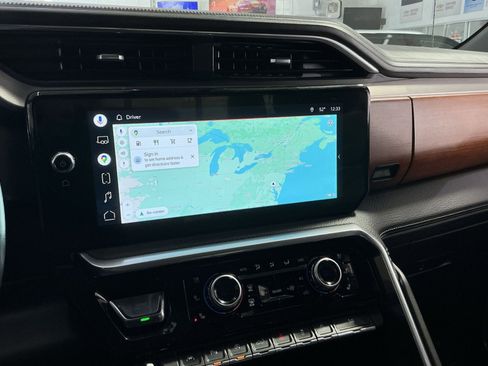 Used 2022 GMC Sierra 1500 Denali w/ Denali Reserve Package image 28