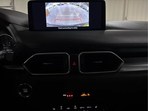 Used 2025 MAZDA CX-5 AWD 2.5 S w/ Preferred Package image 9