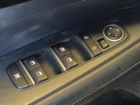 Used 2019 Kia Forte S w/ S Premium Package image 27