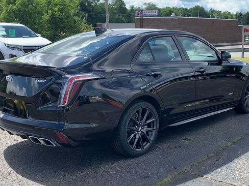 Certified 2025 Cadillac CT4 V w/ Climate Package AWD/4WD image 8