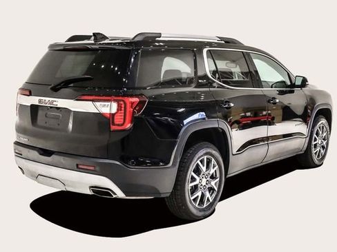 Used 2023 GMC Acadia SLT image 6