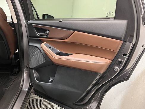 Used 2022 Acura MDX SH-AWD w/ Technology Package image 18