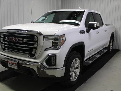 Used 2019 GMC Sierra 1500 SLT image 3
