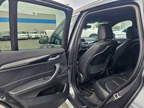 Used 2018 BMW X1 xDrive28i w/ Convenience Package image 16