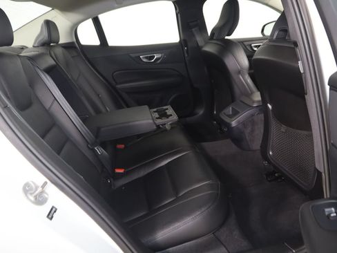 Used 2024 Volvo S60 B5 Plus AWD/4WD image 15