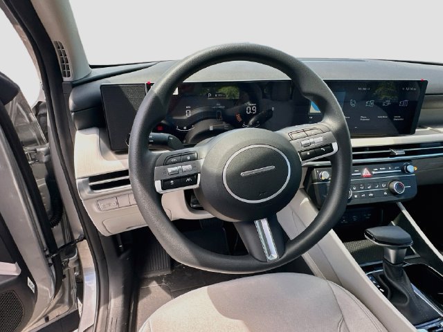 New 2026 Hyundai Tucson SE FWD image 11