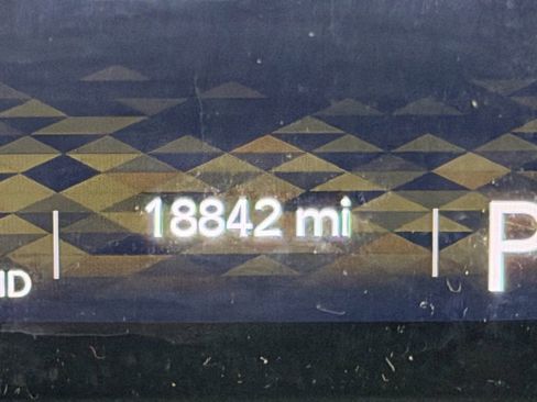 Certified 2025 Jeep Wrangler Unlimited Sahara image 33