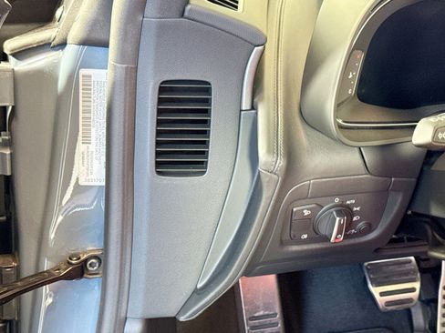 Used 2023 Audi R8 V10 performance w/ Premium Package image 9