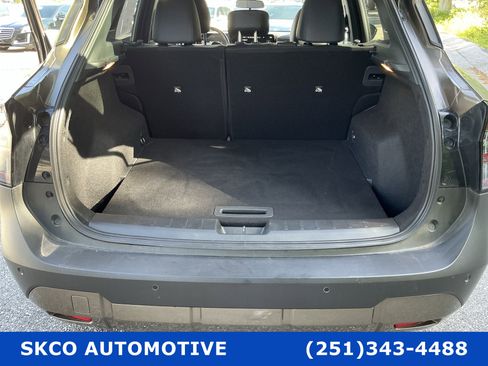 Used 2025 Nissan Kicks SR image 21