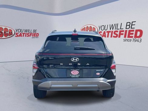 Used 2024 Hyundai Kona Limited AWD/4WD image 7