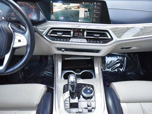 Used 2019 BMW X7 xDrive40i w/ Premium Package AWD/4WD image 23