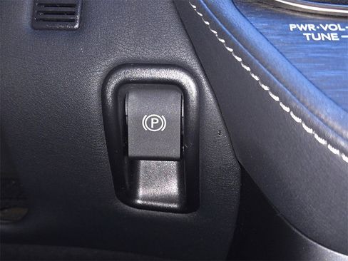 Used 2020 Lexus LS 500 image 26