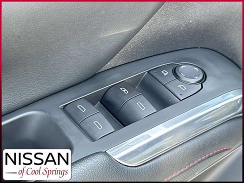 Used 2024 Chevrolet Traverse Z71 w/ Enhanced Driving Package AWD/4WD image 20