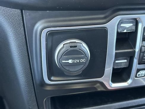 Used 2020 Jeep Wrangler Unlimited Sport AWD/4WD image 25