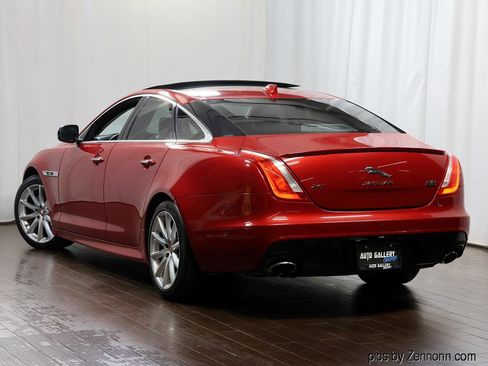 Used 2018 Jaguar XJ R-Sport AWD/4WD image 9