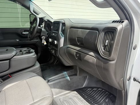 Used 2022 GMC Sierra 3500 Pro w/ Convenience Package AWD/4WD image 14