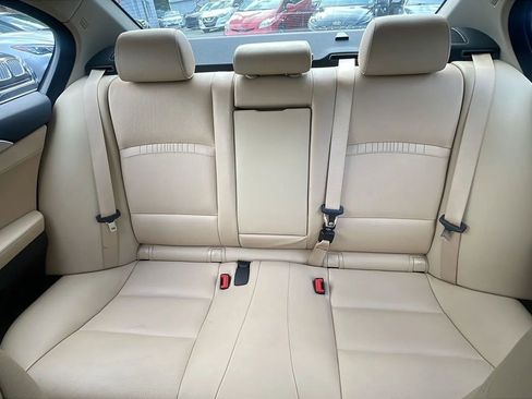 Used 2016 BMW 528i xDrive Sedan image 24