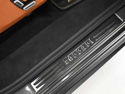 Used 2024 Ferrari Purosangue image 27