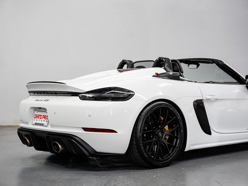 Used 2024 Porsche 718 Boxster Spyder RS RWD image 35