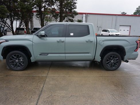 Used 2024 Toyota Tundra Platinum image 20
